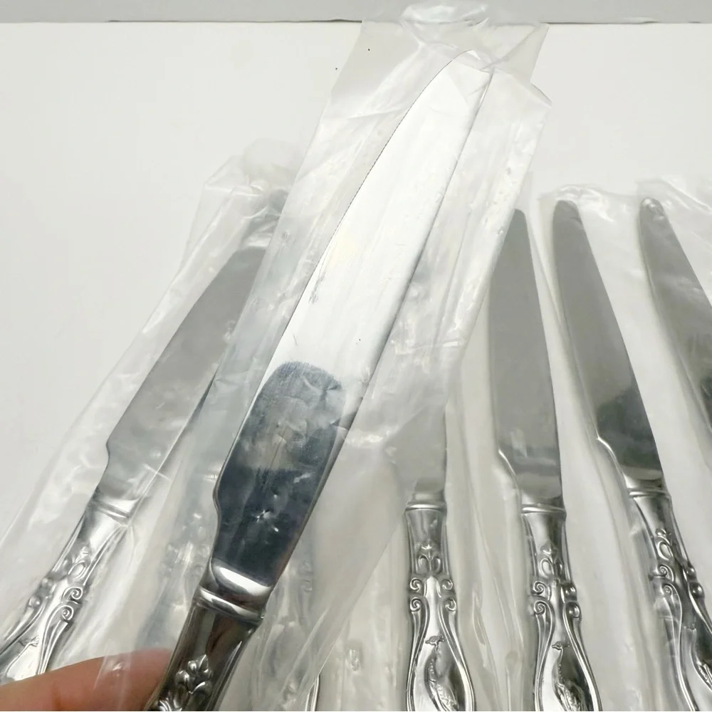Wallace Peacock Set of 8 French Solid Knives Stainless Steel 18/10 NEW
